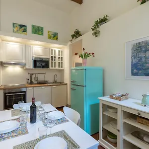Pitti Suite-hosted By Sweetstay , Florence Italie