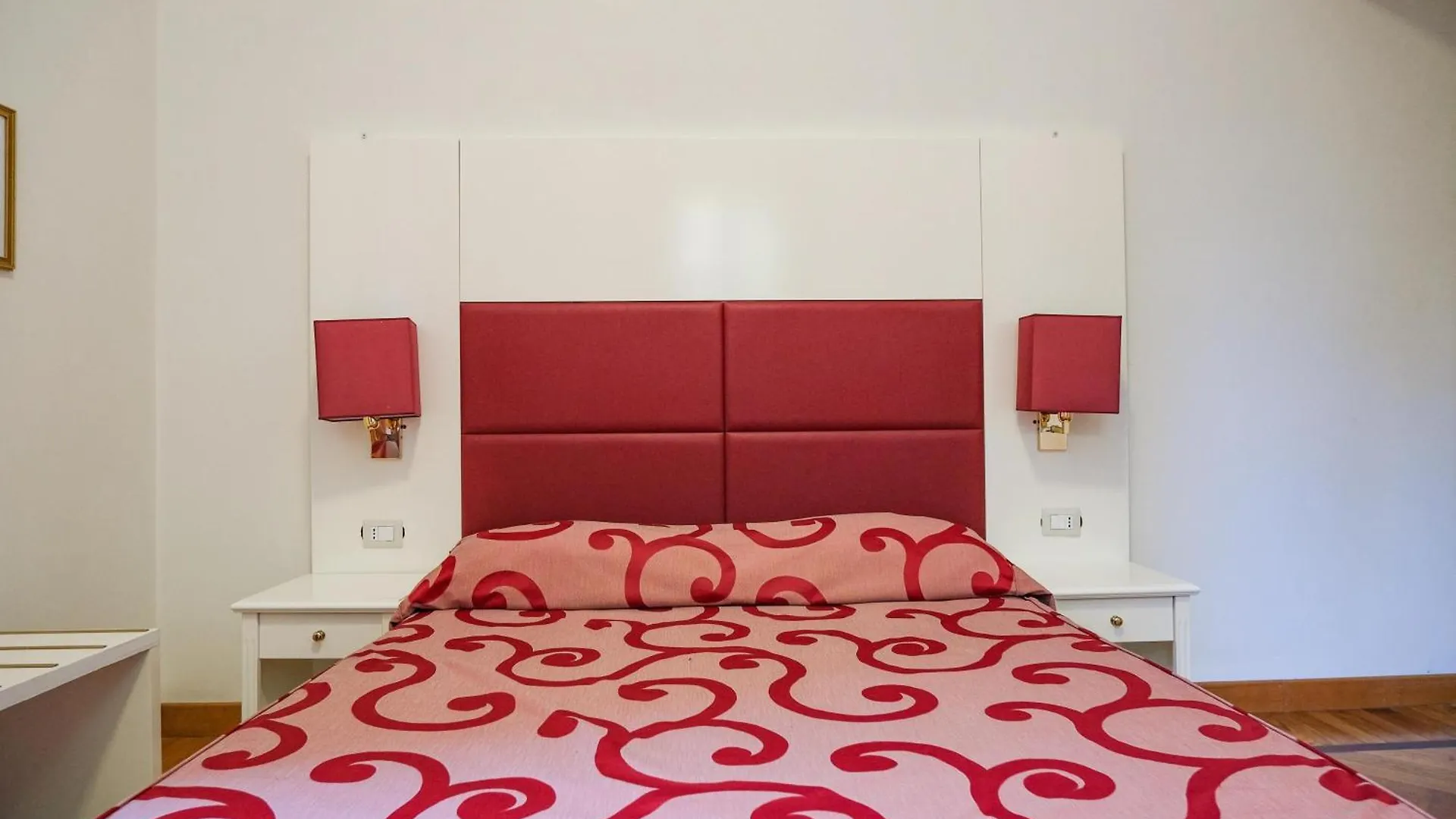Domus Lilium Apartment Rome Italy